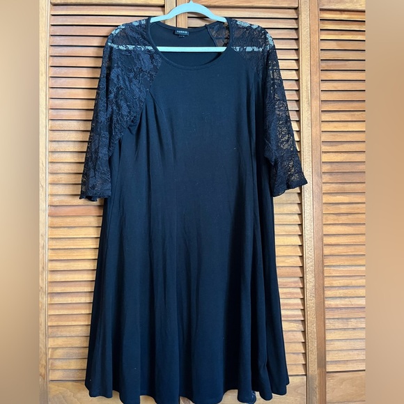 torrid Dresses & Skirts - Soft Jersey Popover Trapeze Dress with Sheer Lace Shoulders and Sleeves size 1